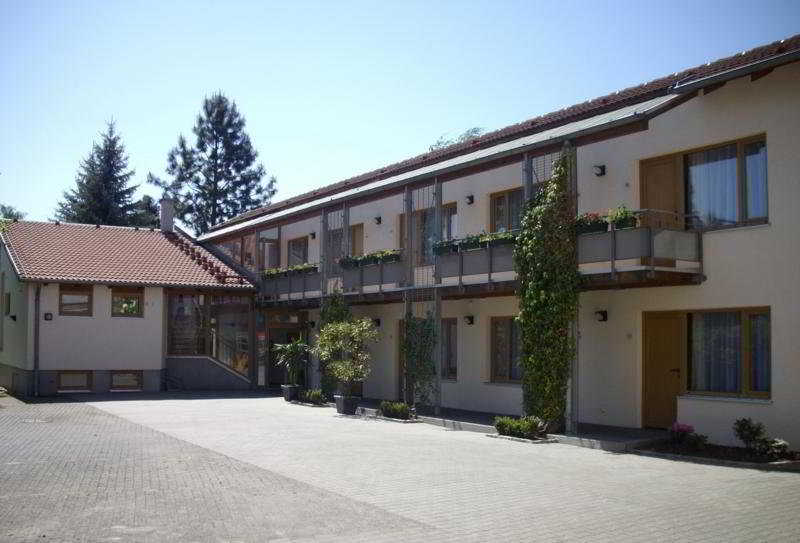 Schönefeld - Port Inn Hotel