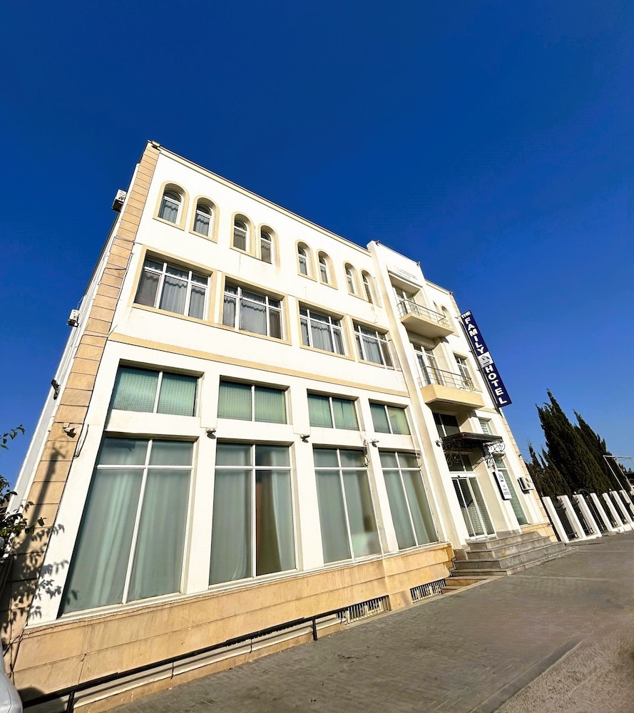 Baku - Family Hotel - Free Massage