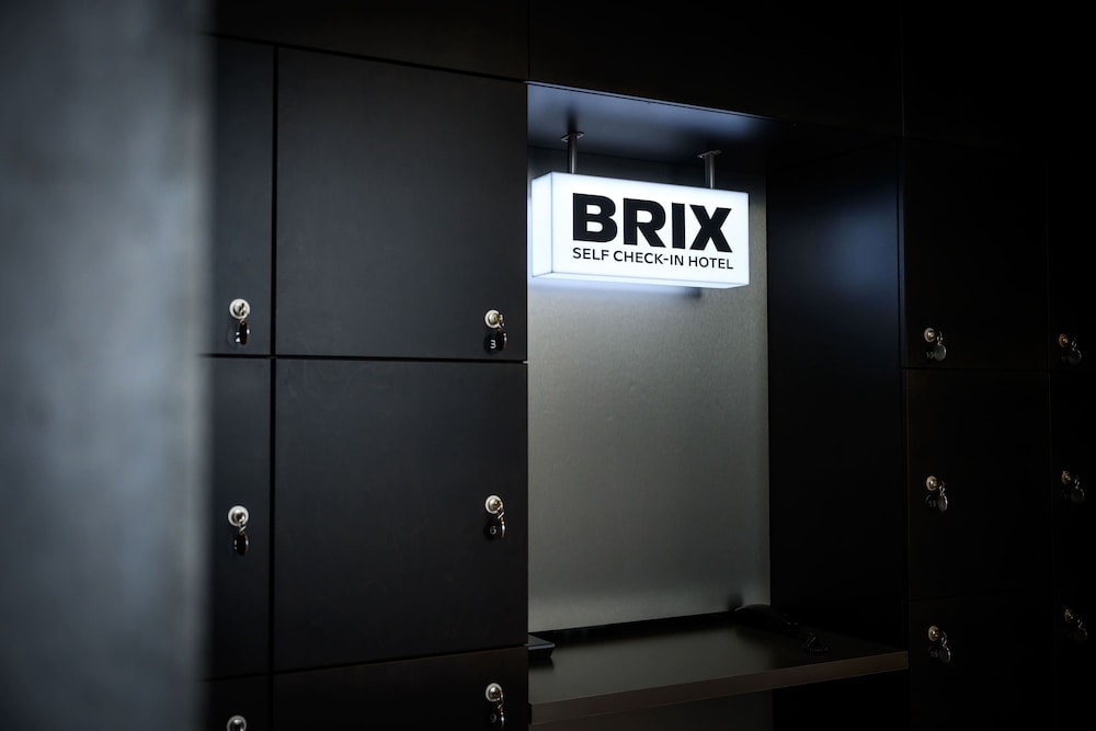 Zug - BRIX - Self Check-In Hotel