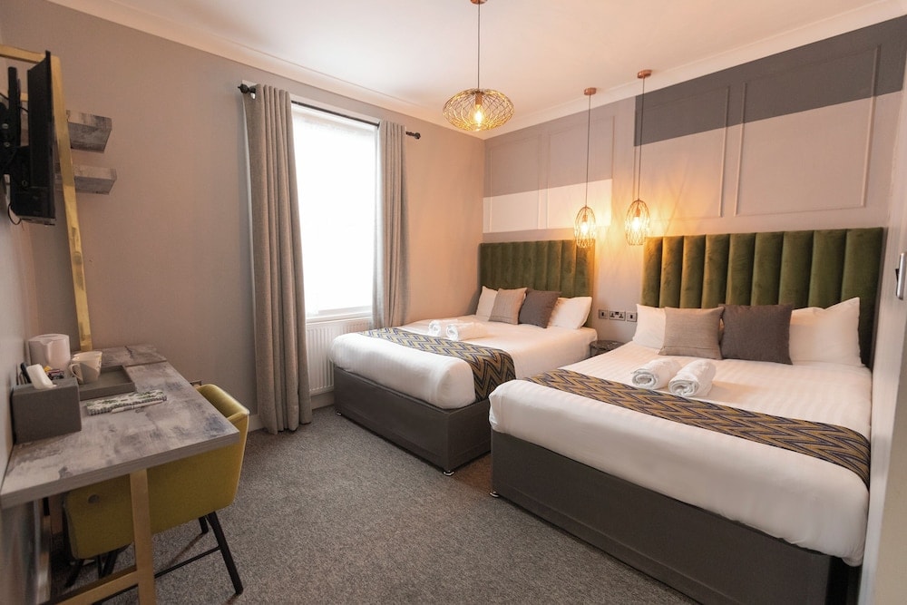 Stockholm - London - Comfotel GRN