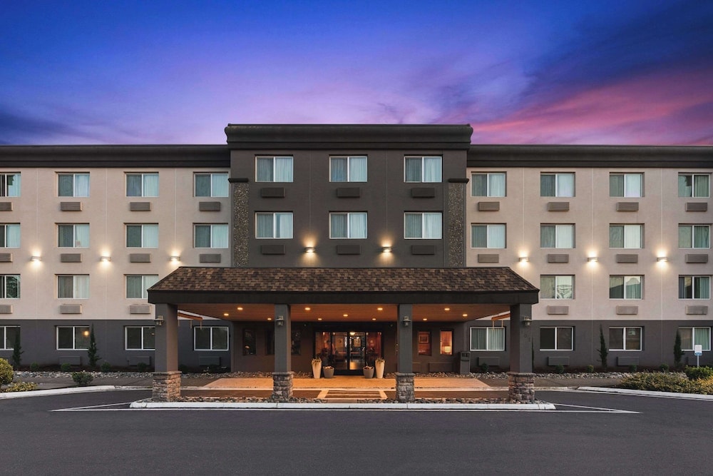 Evergreen - Comfort Inn & Suites Vancouver Downtown City Center