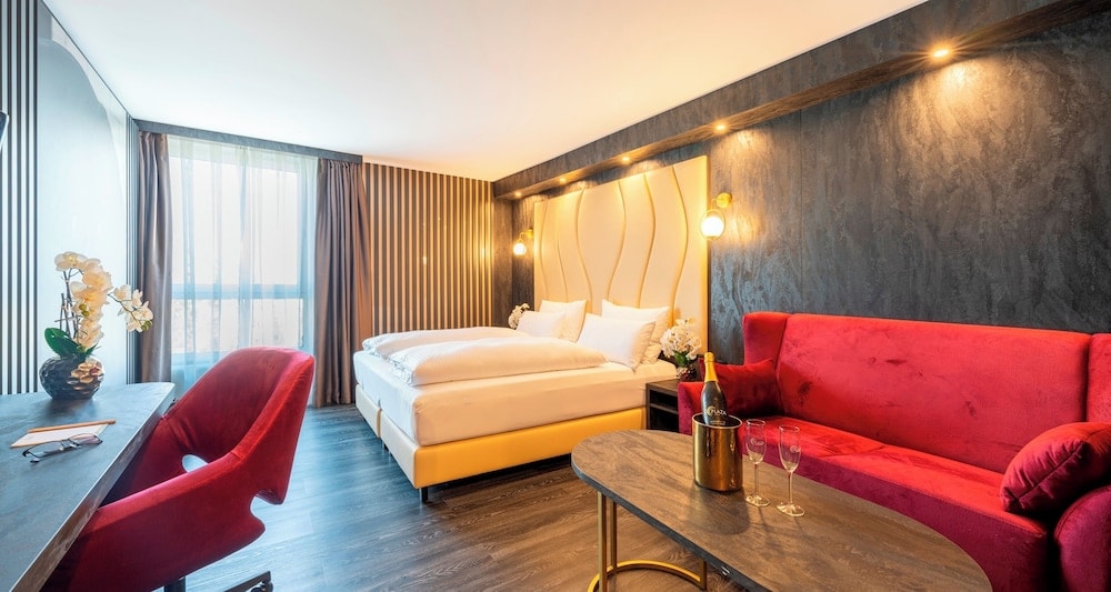 Ulm - PLAZA Premium Parkhotel Neu-Ulm