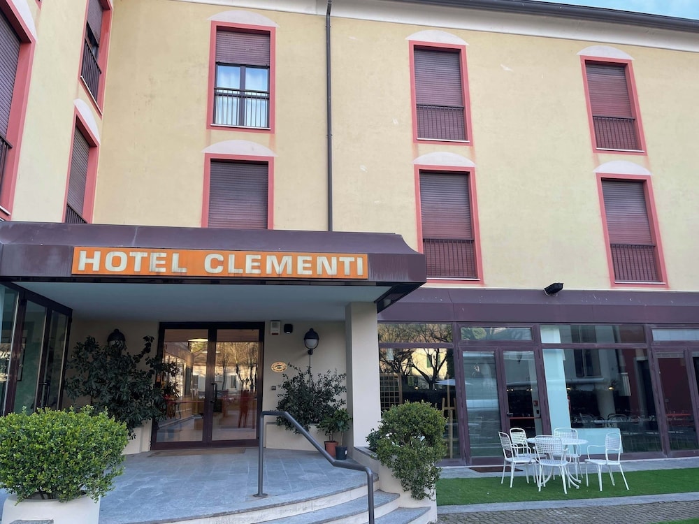 Voghera - Hotel Clementi