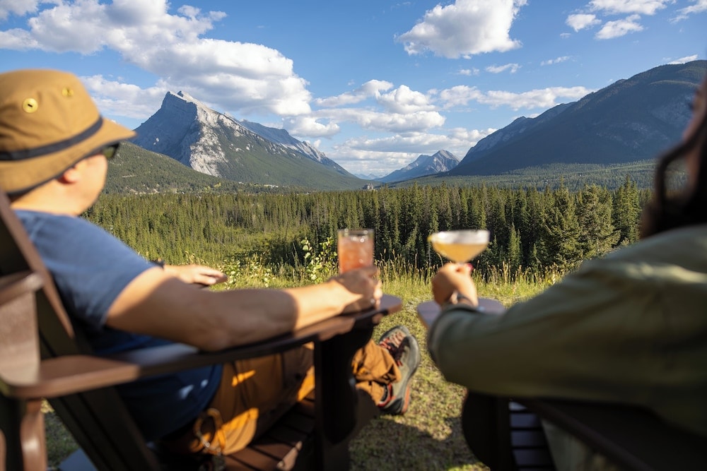 Banff - The Juniper Hotel & Bistro