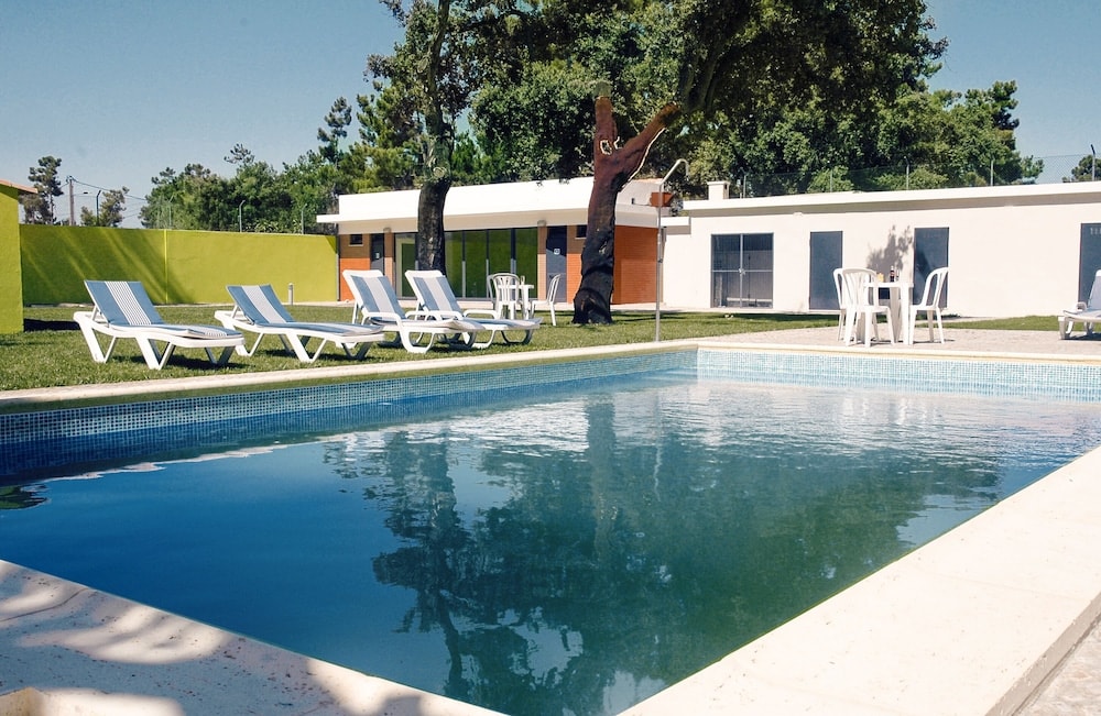 Setúbal - Amazonia Palmela Apartamentos Turisticos