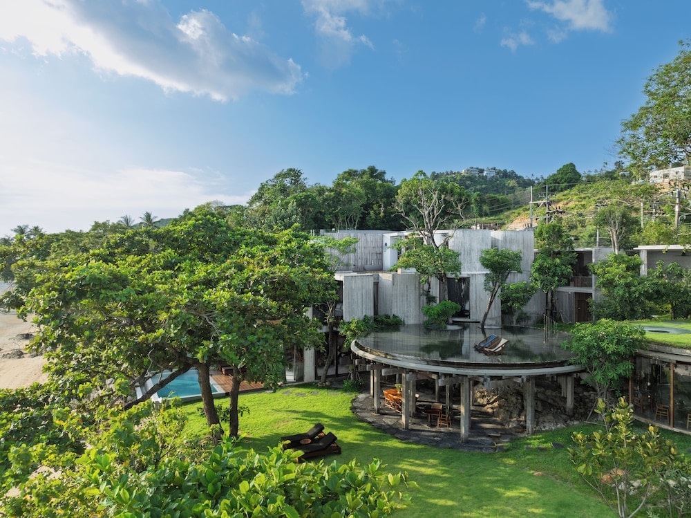 Mae Nam - Vows Villa Beachfront