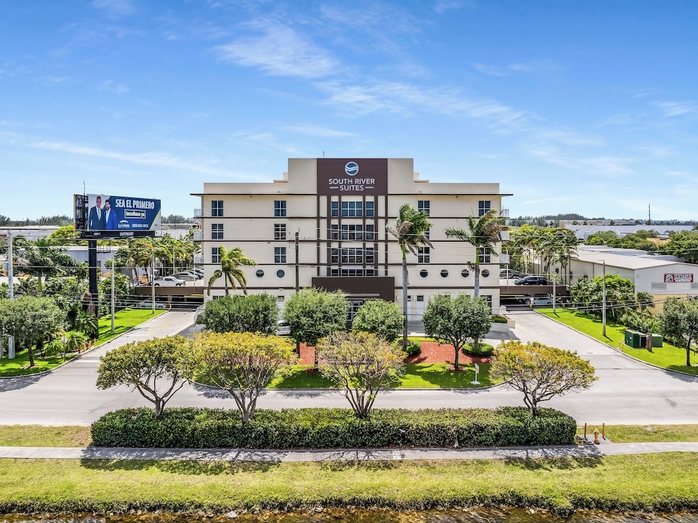 Doral - South River Suites