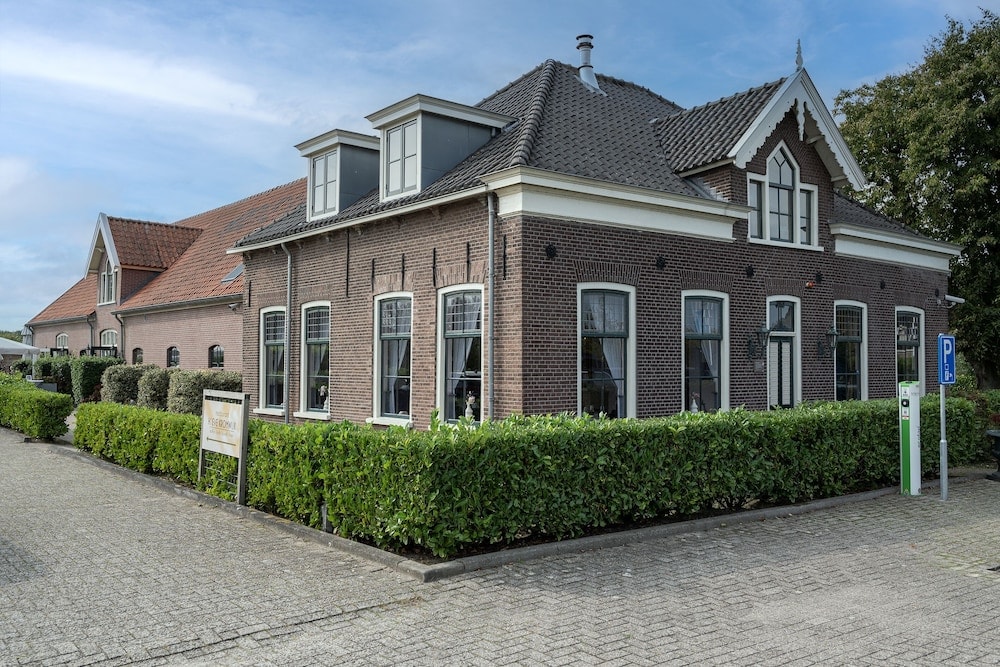Delft - Hotel - restaurant Hoeve Kromwijk
