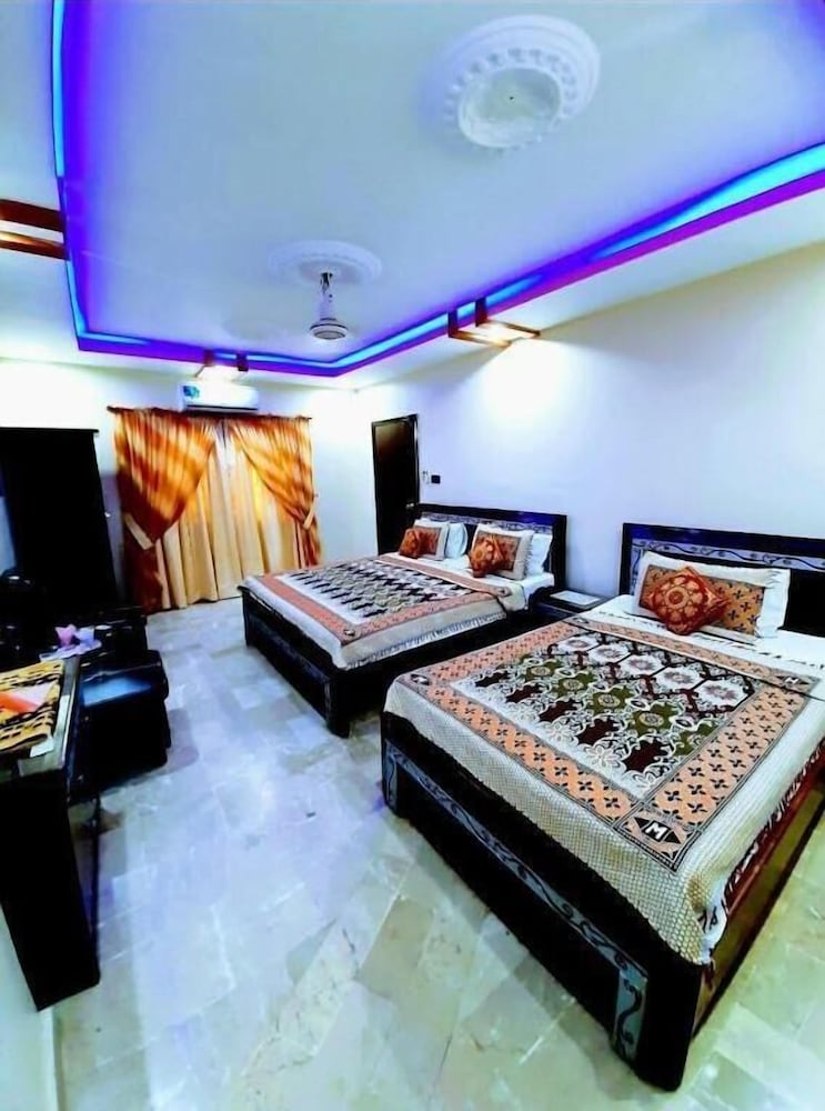 Karachi - Rose Palace Guest House
