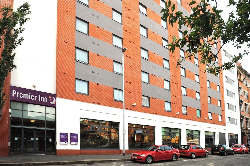 Belfast - Premier Inn Belfast City Centre Alfred St