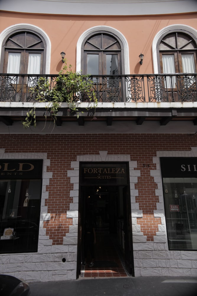 Stockholm - San Juan - Fortaleza Suites Old San Juan