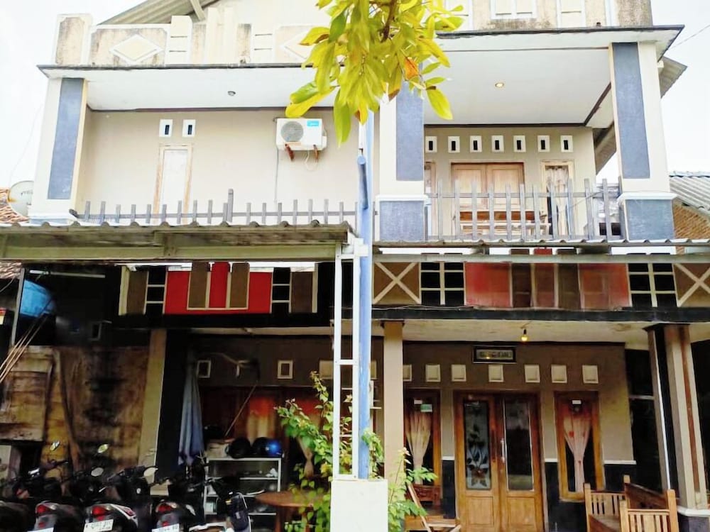 Karimunjawa - Lishafa Homestay