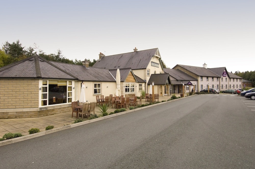 Caernarfon - Premier Inn Bangor - Gwynedd North Wales