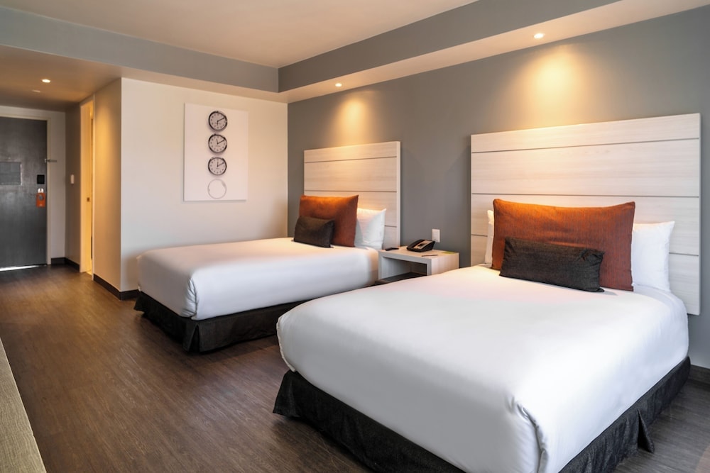 Real Inn Tijuana by Camino Real Hoteles