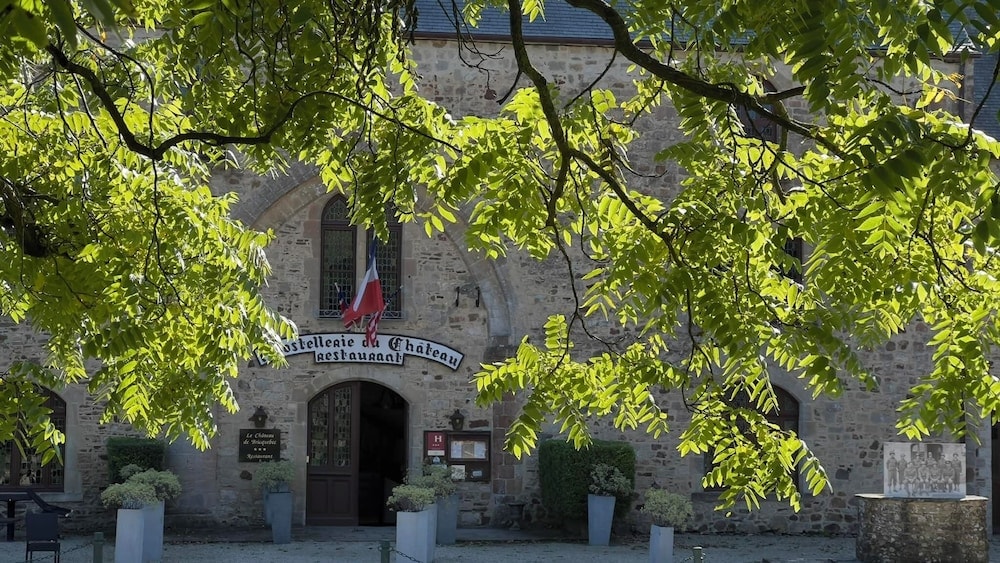 Bricquebec - L'Hostellerie du Château de Bricquebec