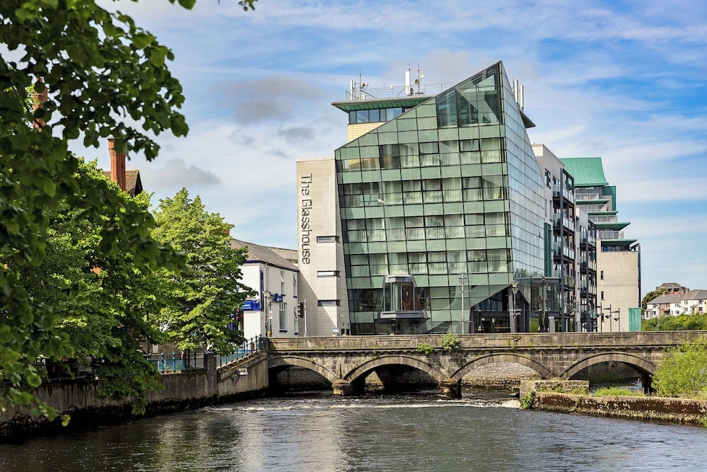 Sligo - The Glasshouse
