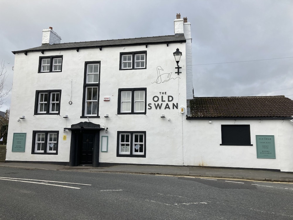 Skipton - Old Swan