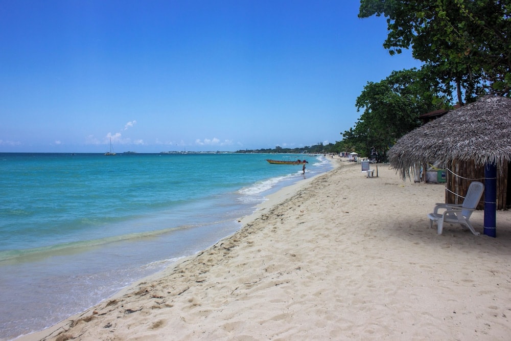 Negril - Barry's Rooms Negril