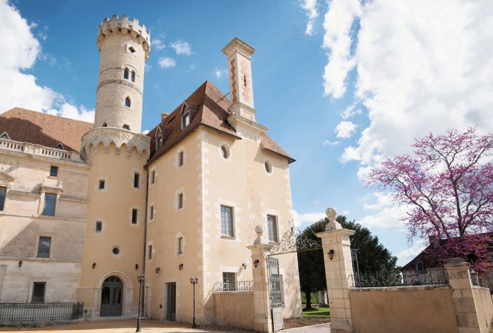 Saint-Savin - Le logis de l'abbaye de Saint Savin