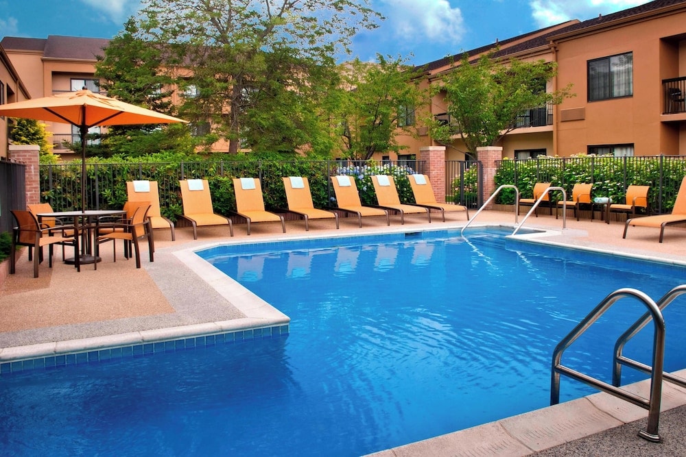 Newport (RI) - Sonesta Select Newport Middletown