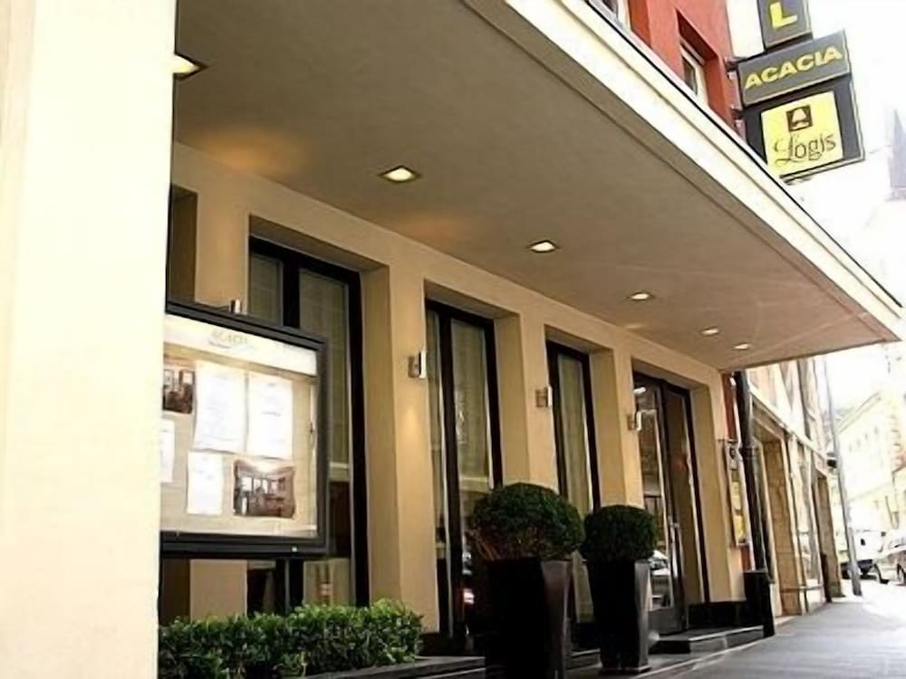 Esch-sur-Alzette - Logis Hôtel Acacia