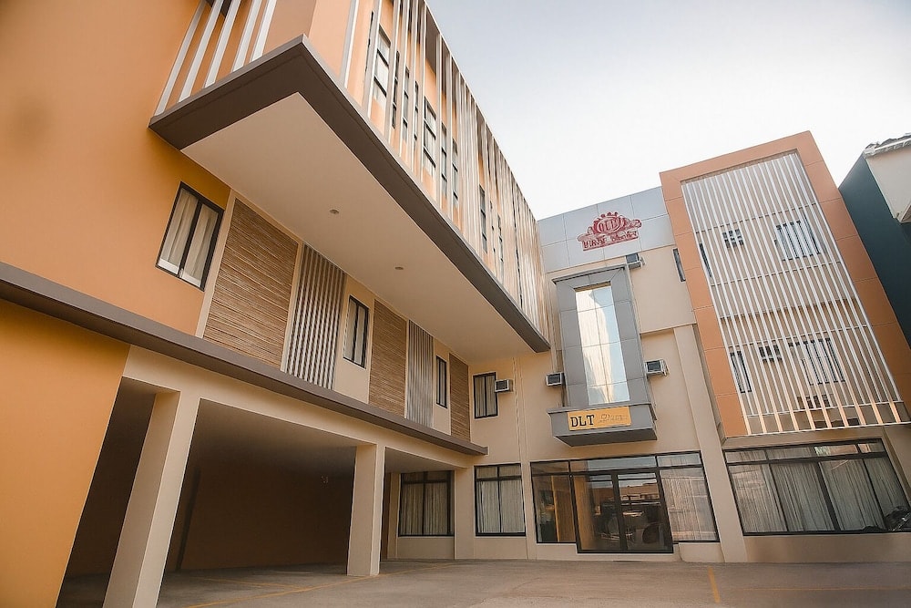 Minglanilla - DLT Suites Cebu powered by Cocotel