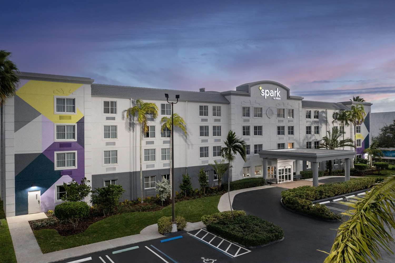 Miami Springs - Spark by Hilton Miami Doral