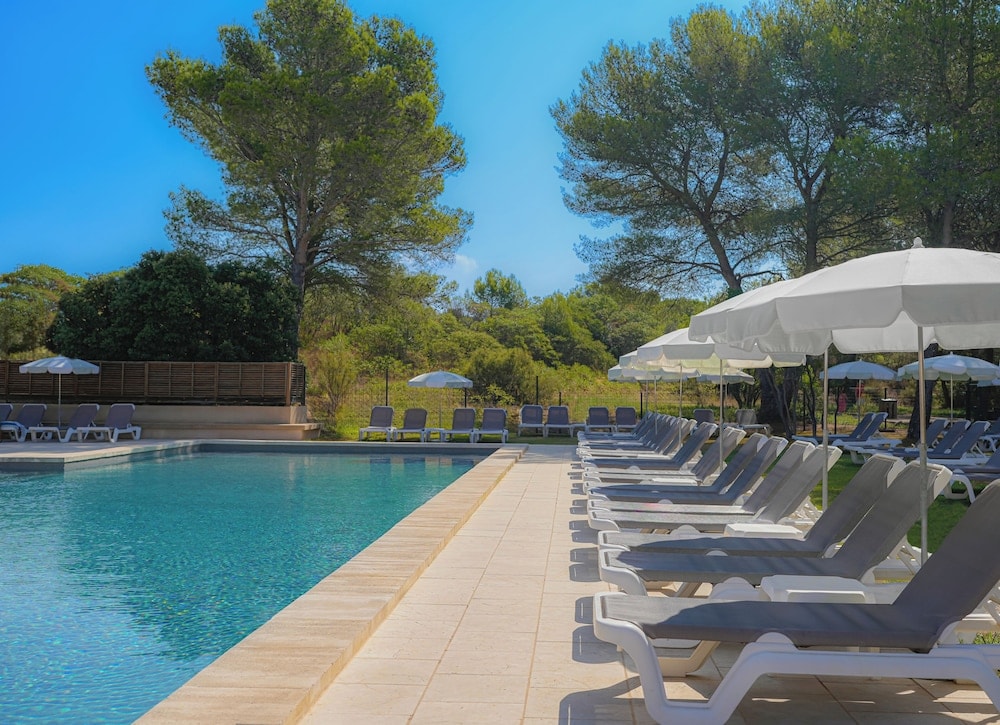 Le Castellet - Grand Prix Hôtel & Restaurant