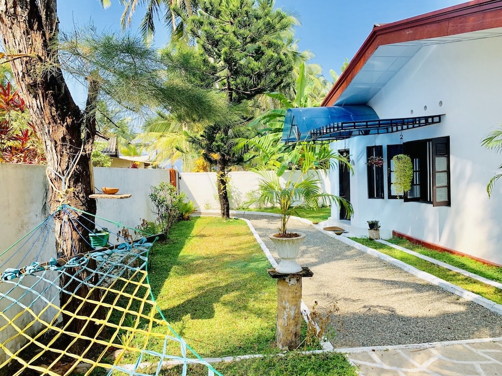 Kalutara - MICHS Beach Villa - Maggona