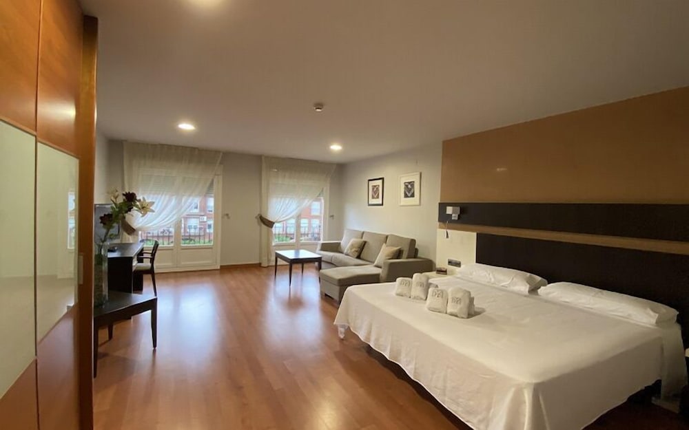 Calahorra - Hotel Villa de Andosilla