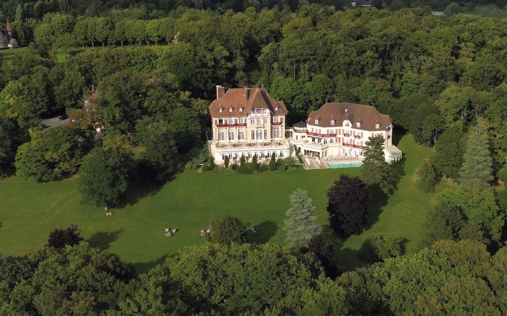 Stockholm - Chantilly - Le Château de la Tour