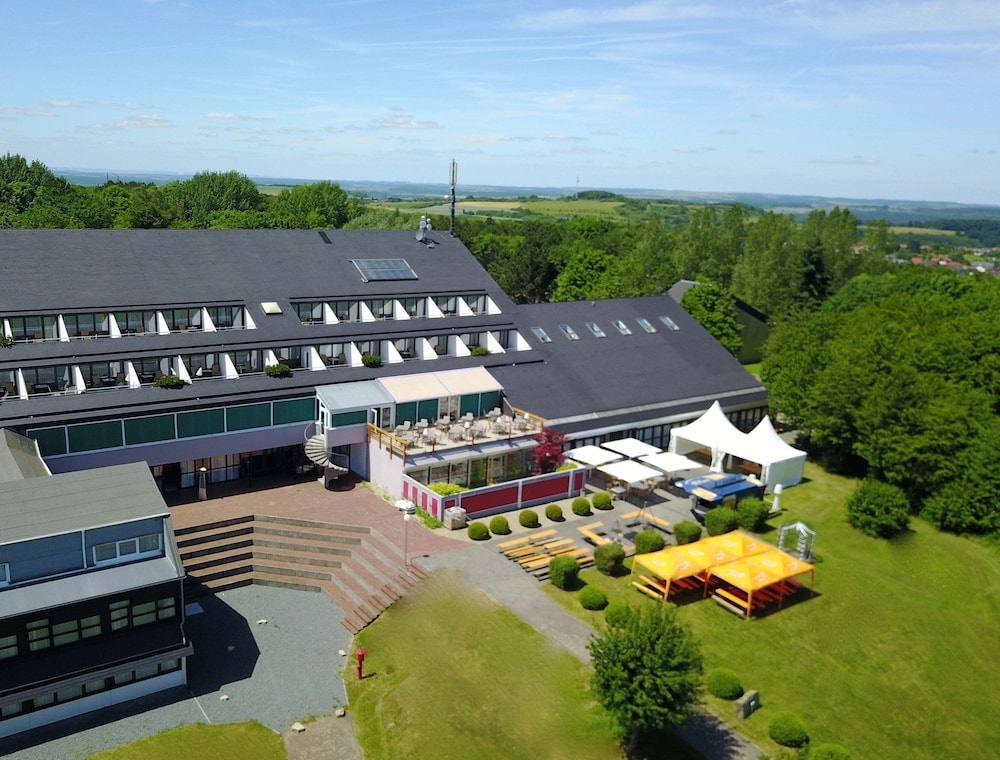 Saarlouis - Hotel Scheidberg Wallerfangen bei Saarlouis