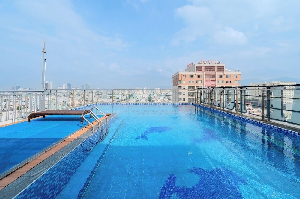 Danang - Maxhome Luxury Hotel