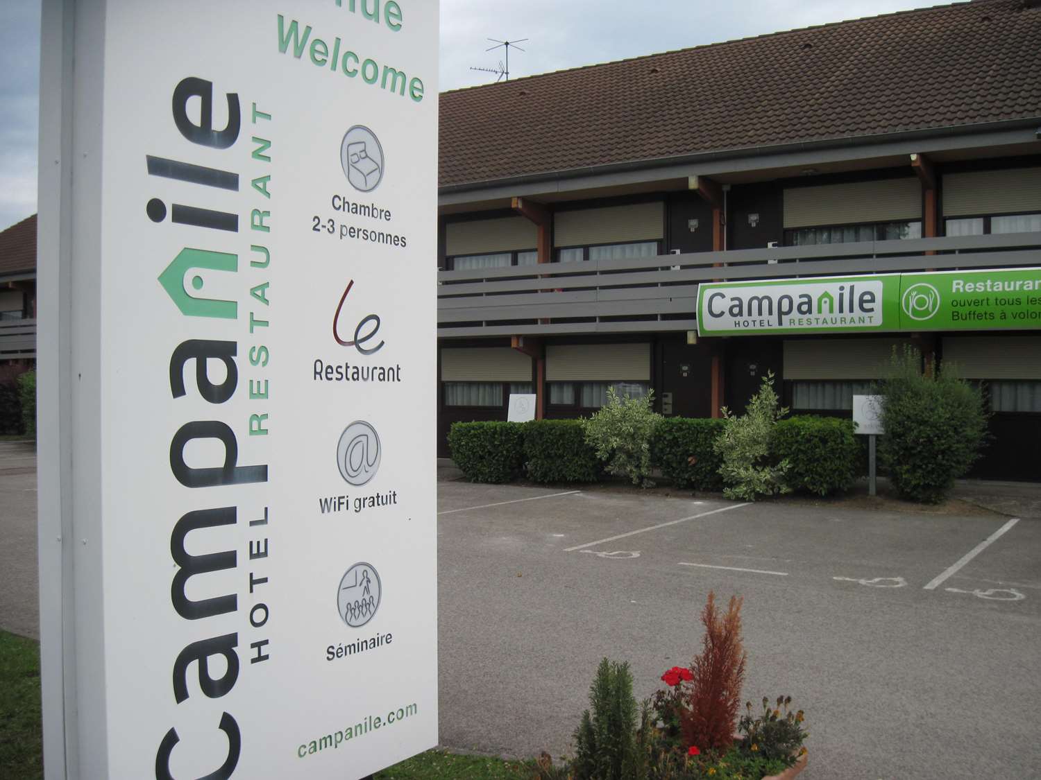 Saint-Imoges - Campanile Epernay - Dizy