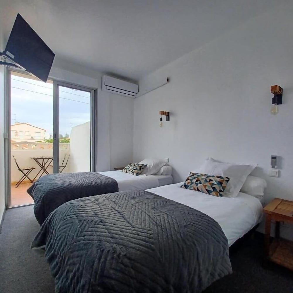 Canet-en-Roussillon - Ezz'Hotel Canet