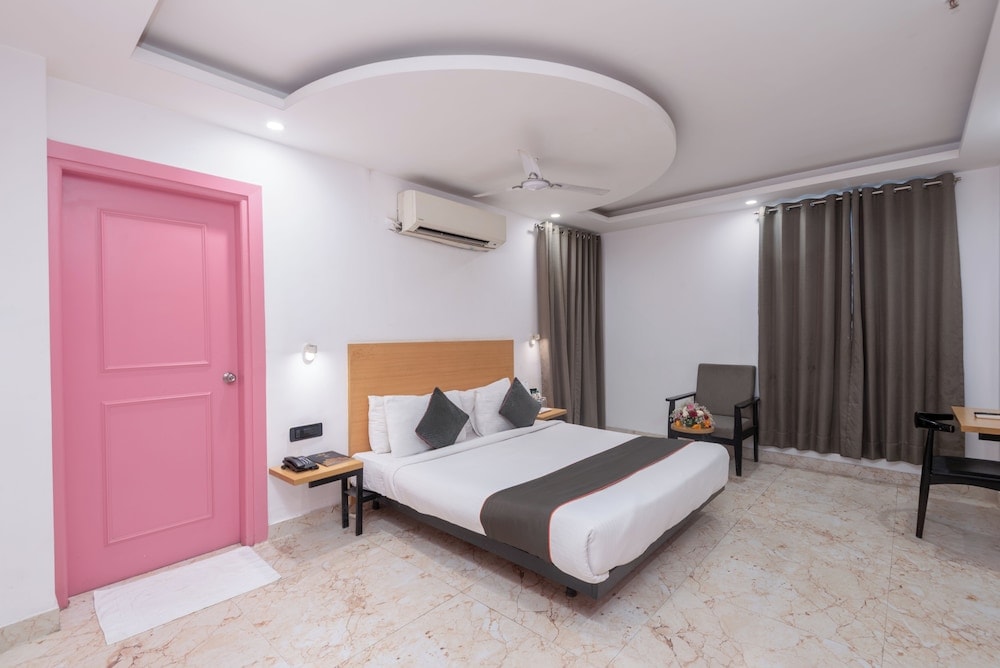 Noida - Chhavi Hotels