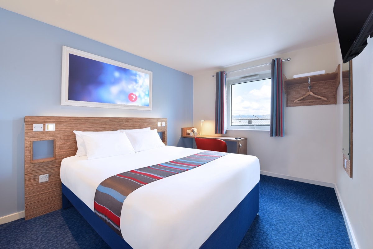 Edinburgh - Travelodge Edinburgh Central Queen Street