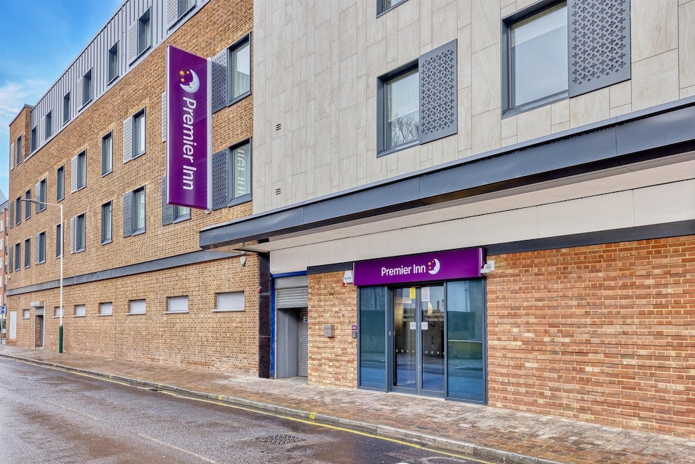 Ilford - Premier Inn London Romford Town Centre
