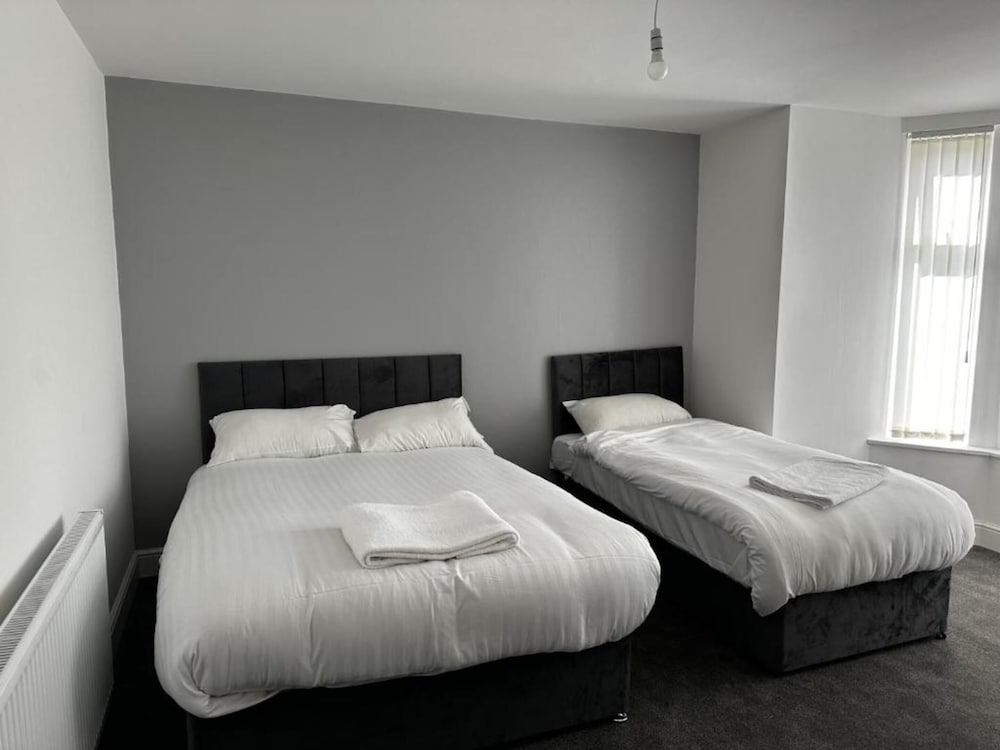 Manchester - OYO Cheetham Hill Guest House