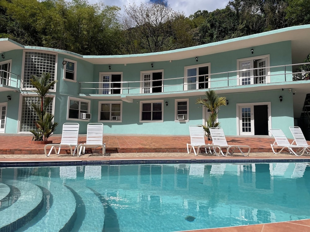 Soufrière - Toraille Waterfall Villas