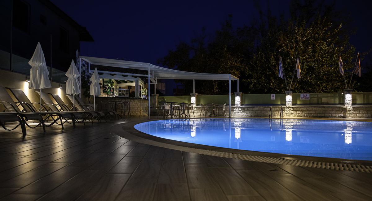 Lefkada - Konstantinos Hotel