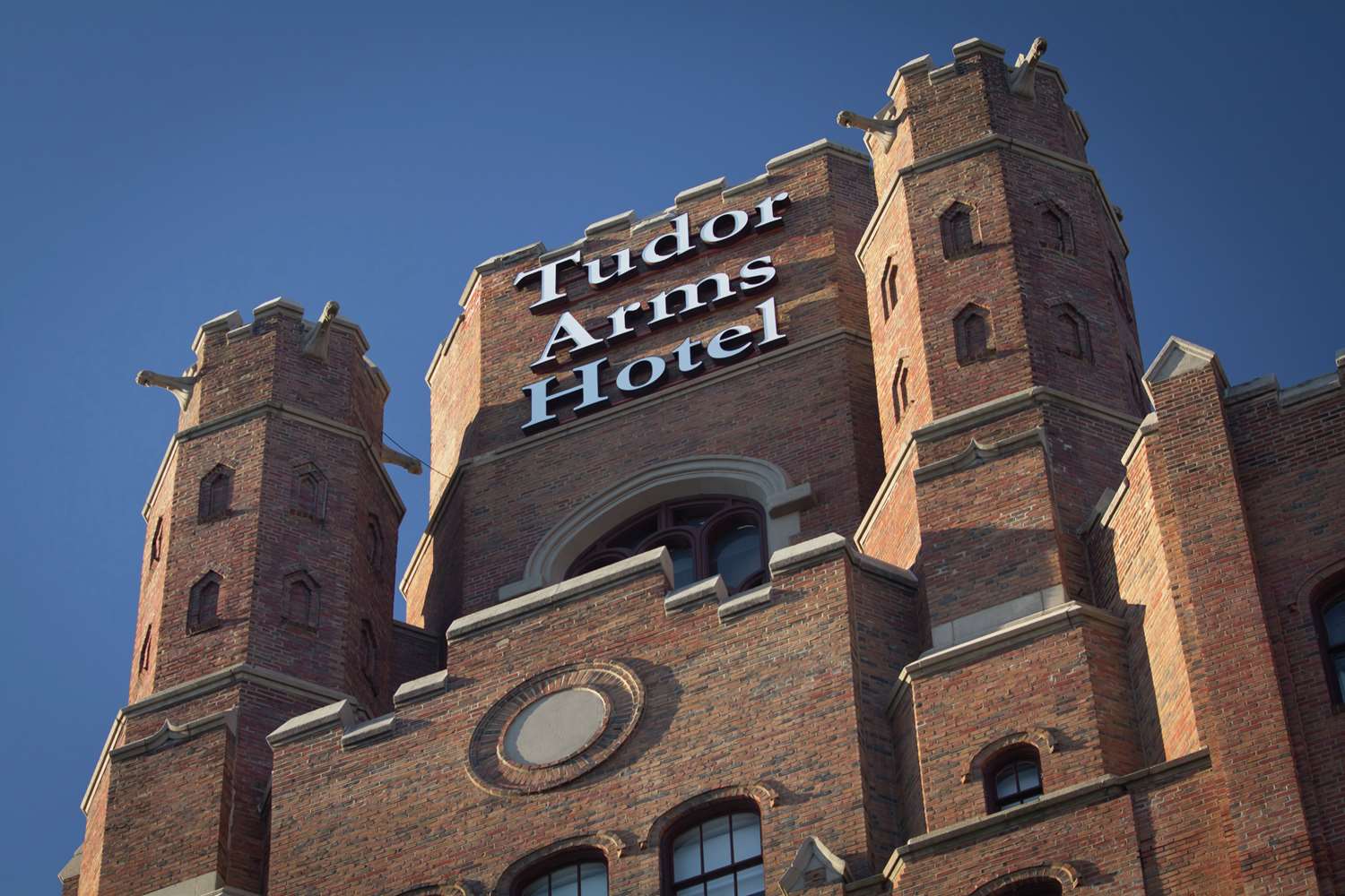 Cleveland (OH) - The Tudor Arms Hotel Cleveland - a DoubleTree by Hilton