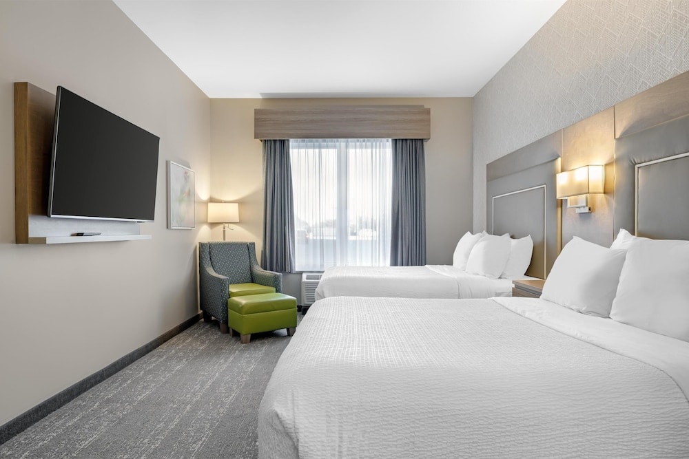 Halifax - Best Western Plus Dartmouth Hotel & Suites