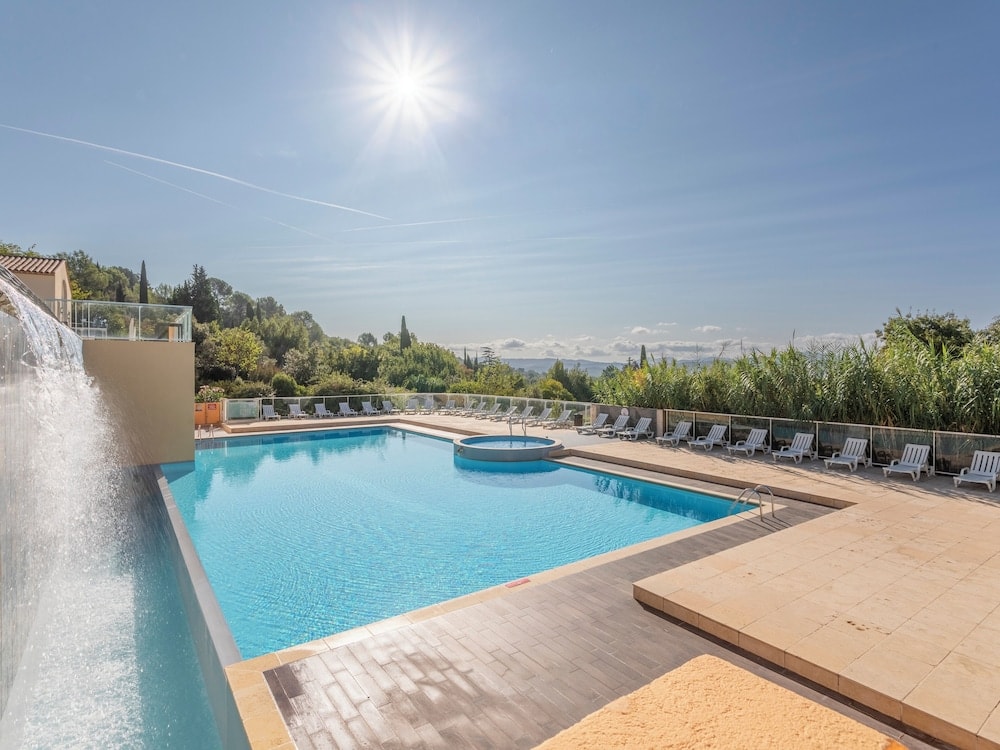Appartement dans Residence – Le Domaine de Camiole