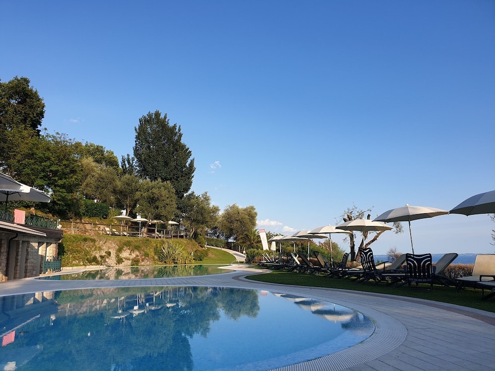 Toscolano Maderno - Domina Borgo degli Ulivi - Garda Lake