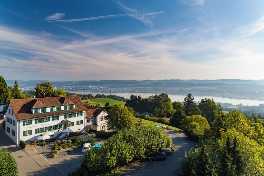 Dübendorf - Hotel Wassberg - Self-Check-in