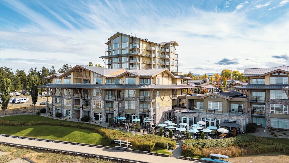 Parksville - The Beach Club Resort — Bellstar Hotels & Resorts
