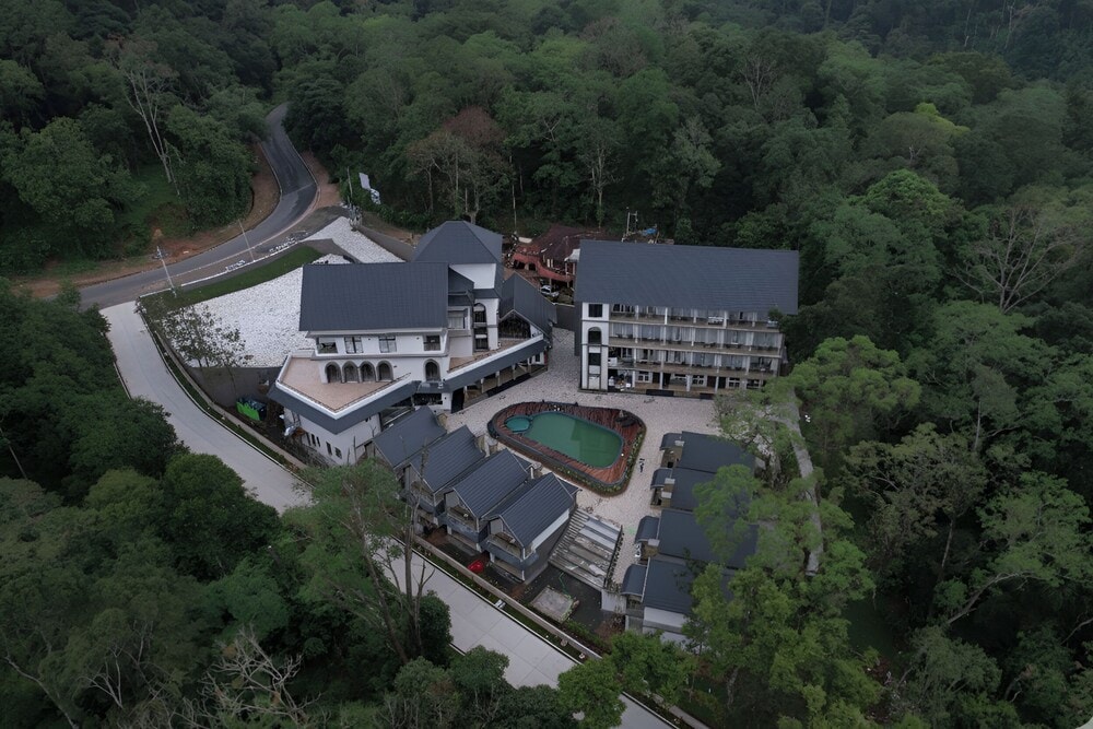 Madikeri - CherryLoft Luxury Resort