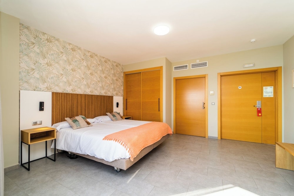 Luleå - Villajoyosa - Vistamar Hotel Luxury Wellness By DLV -Adults Only-