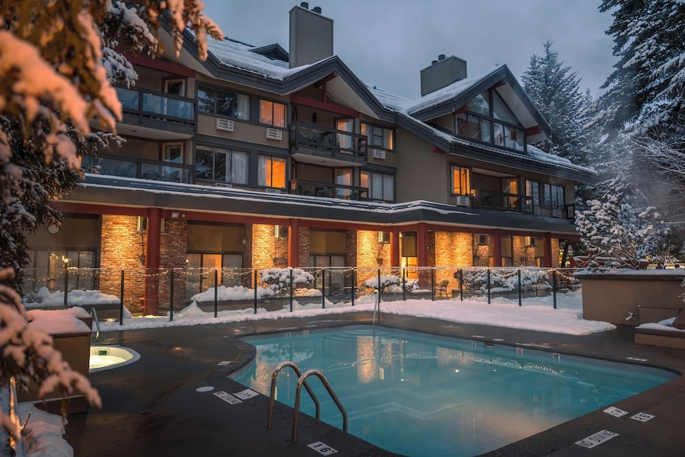 Whistler - Whistler Village Inn & Suites